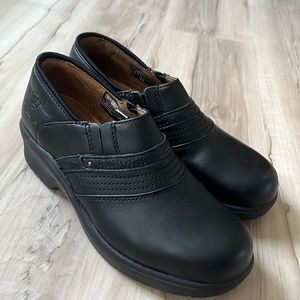 8C Ariat Women's Steel Toe Clog Work Shoes Slip Resistant Black